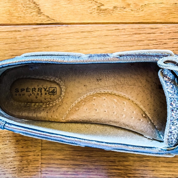 Sperry Top Sider Silver Deck Shoes size:8 - Picture 6 of 10